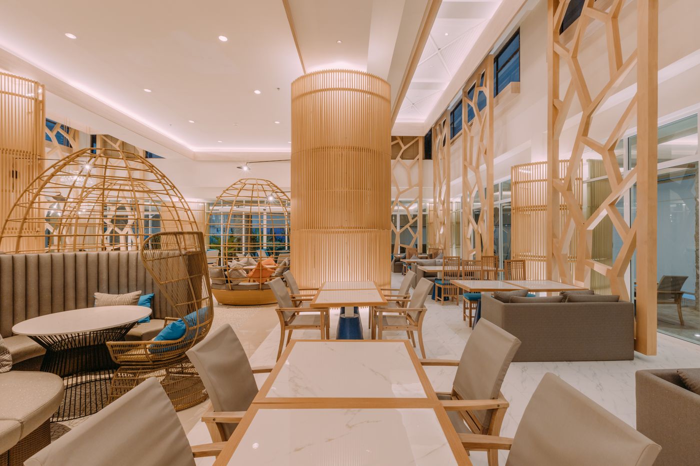 Andaman-Embrace-Patong-Restaurant-61