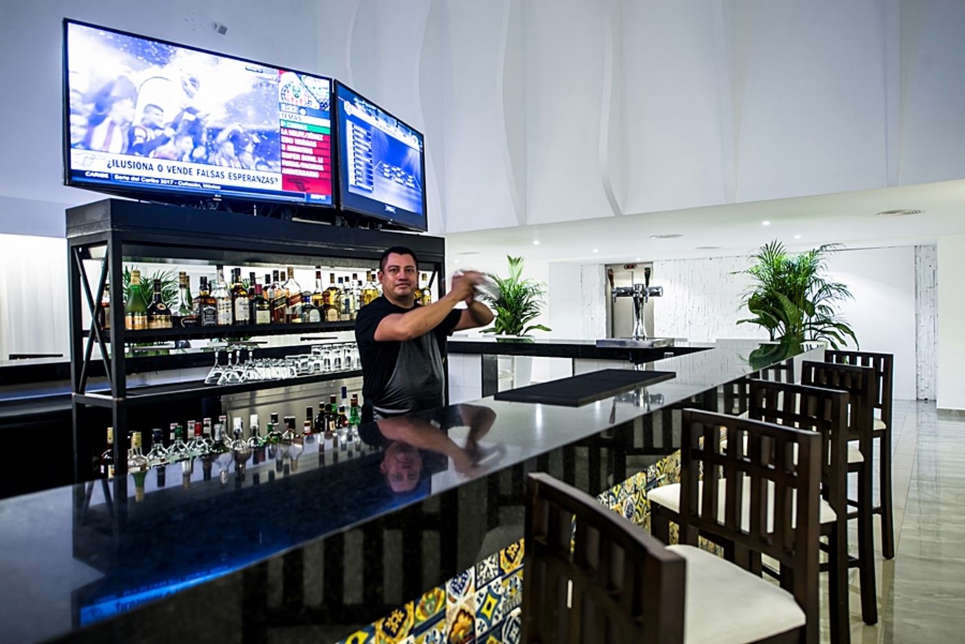 Oleo-Cancun-Playa-Bar-41