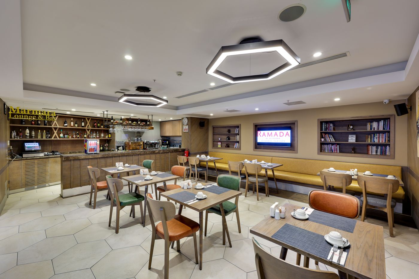 Ramada-Istanbul-Old-City-Restaurant-12