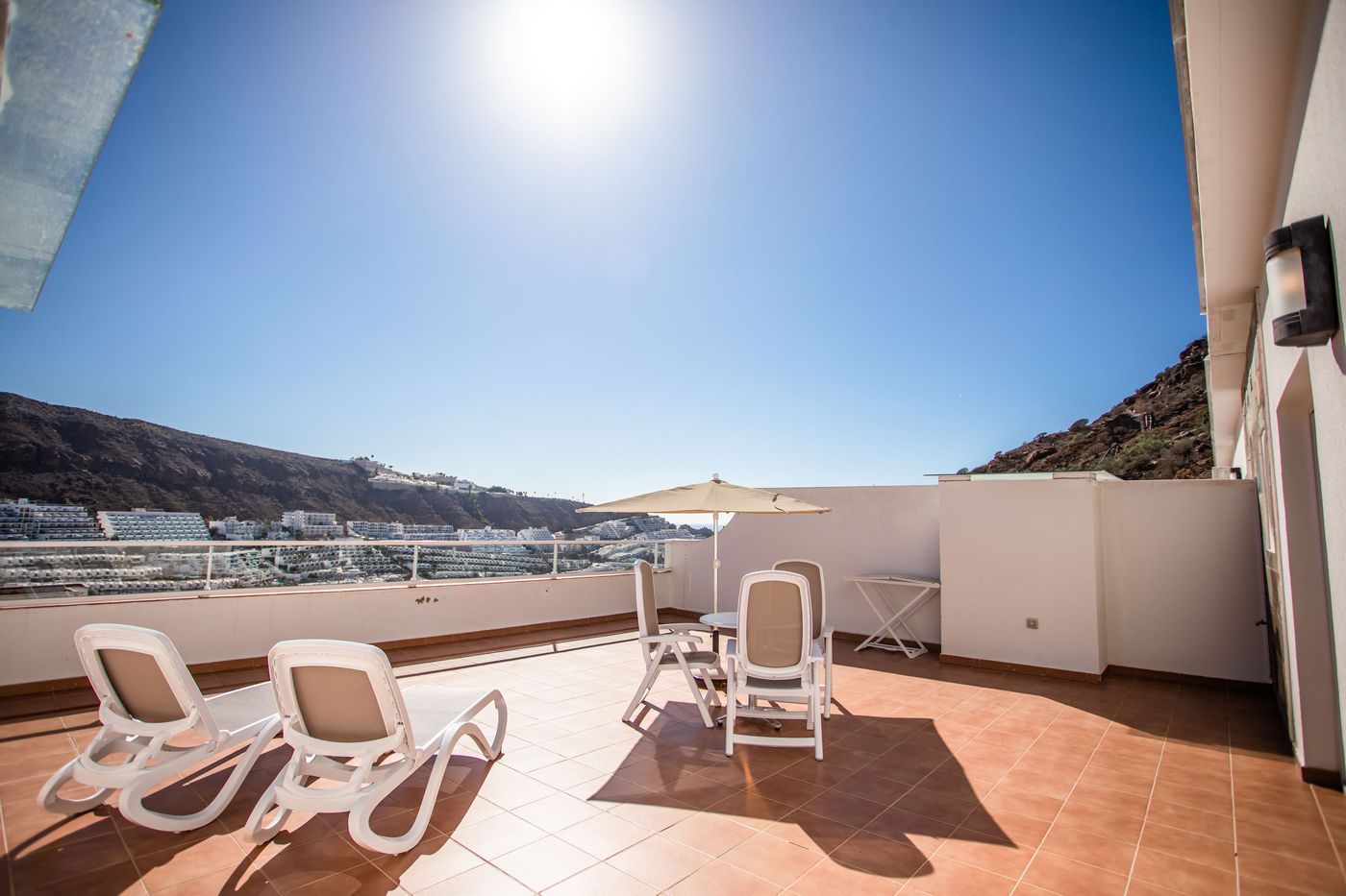 Servatur Sunsuite Royal