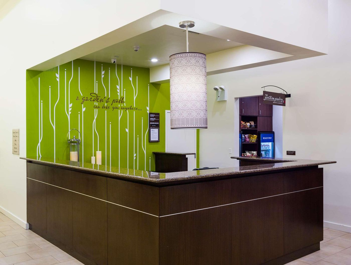 Hilton-Garden-Inn-New-York-Tribeca-General-view-6