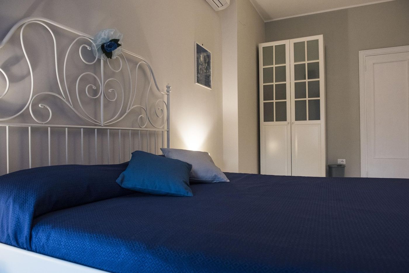 Authentic-Sweet-Home-Room-7