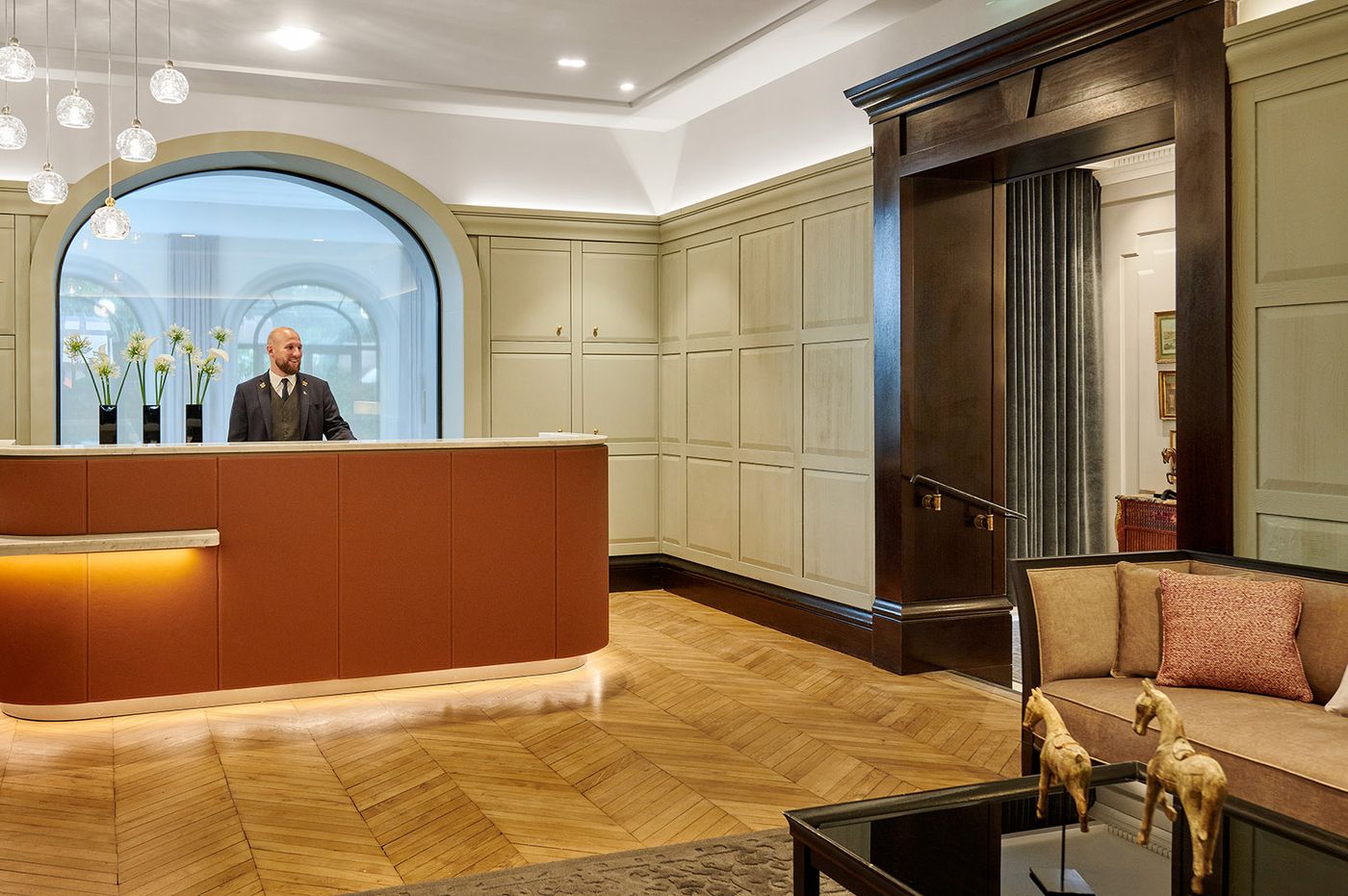 Hotel-Lancaster-Paris-Champs-Elysees-General-view-8