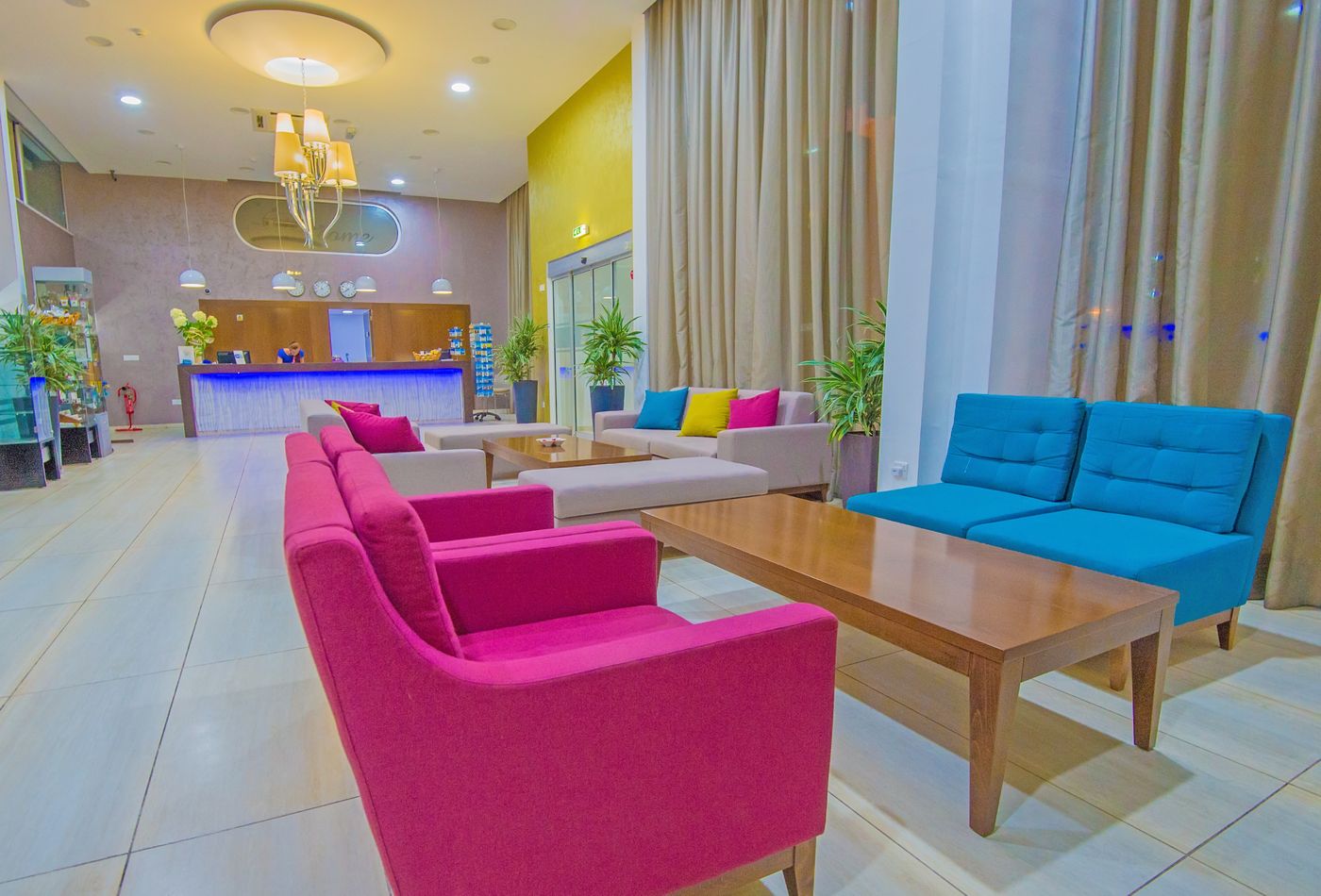 New Famagusta Hotel & Suites