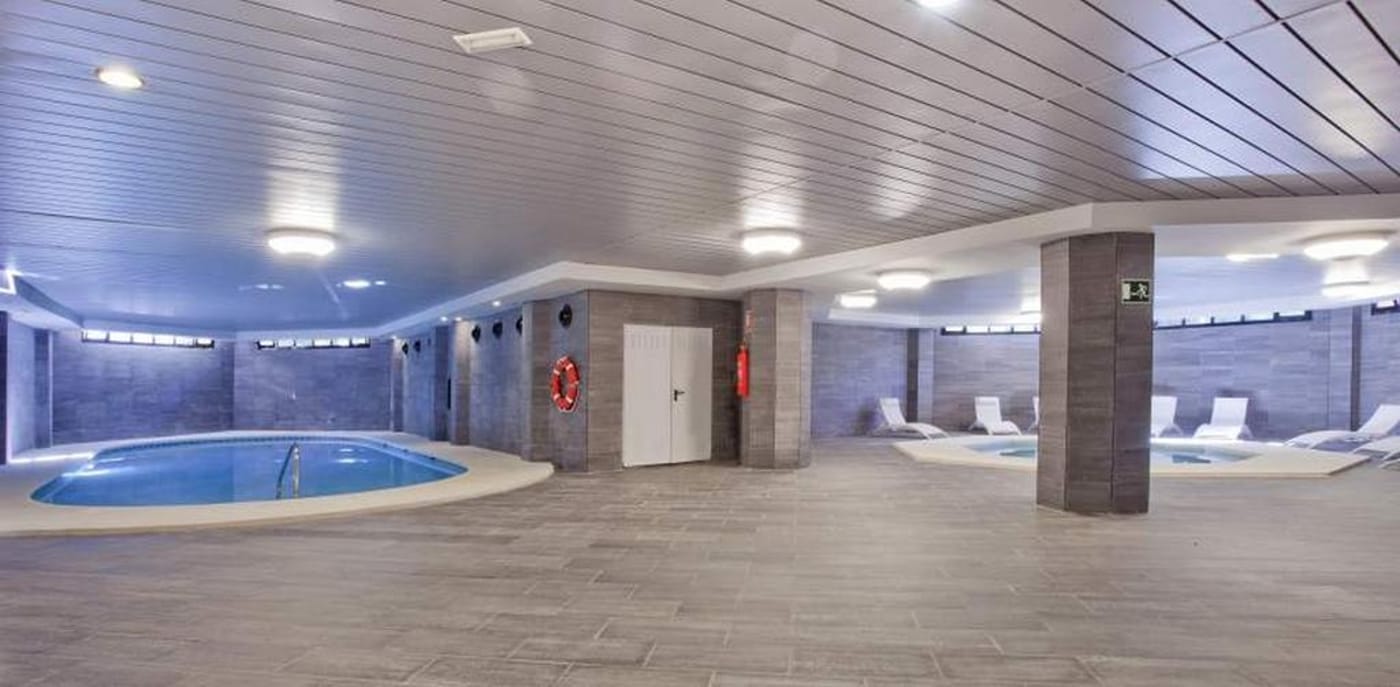 Mimosas-Banus-Pool-32