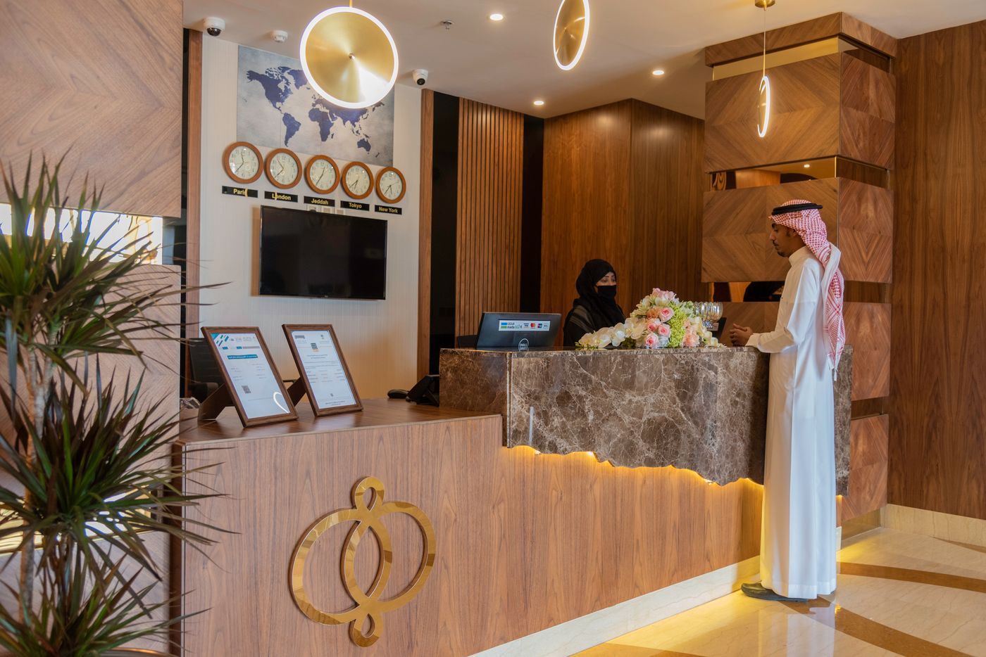 Emerald Hotel-Saudi Arabia-Jeddah-Lobby-6