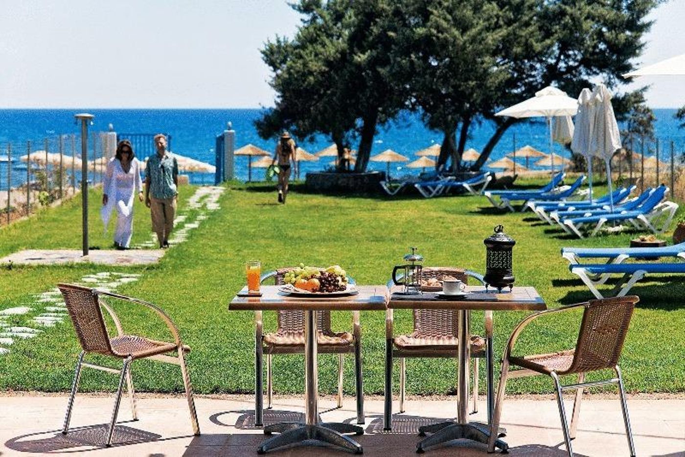 Katikies Studios & Apartments