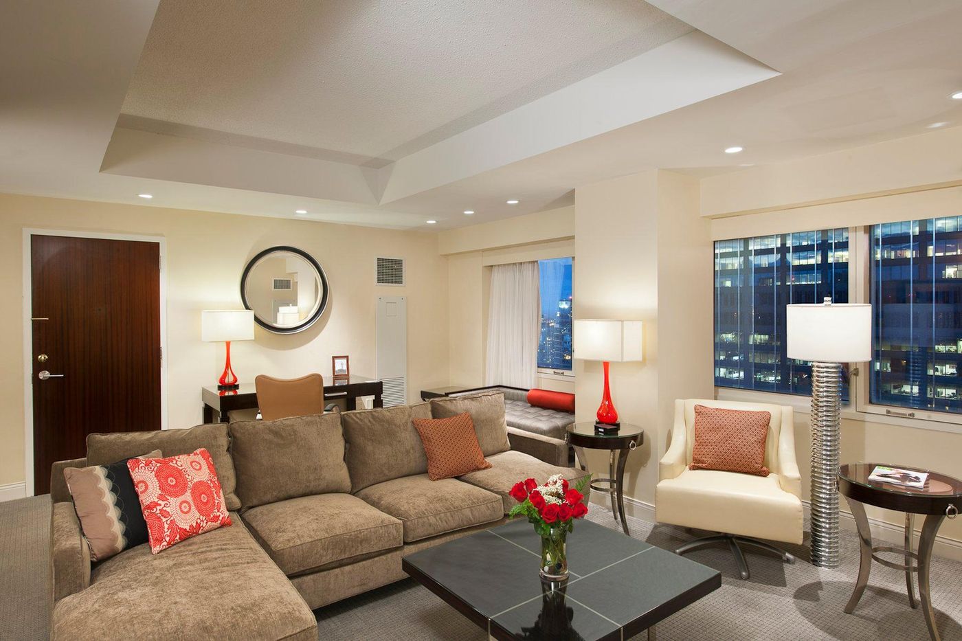 Crowne-Plaza-Times-Square-Manhattan-Room-5