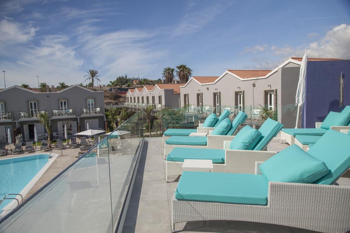 Los Calderones THe Senses Collection (14+)