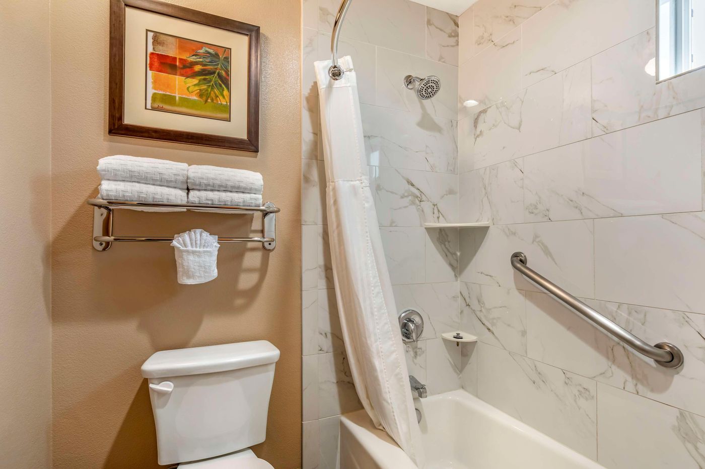 Best-Western-Plus-Pavilions-Room-37