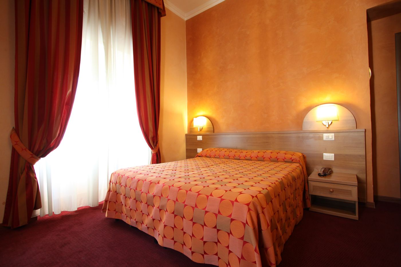New Morpheus-Italy-ROMA-Room-9
