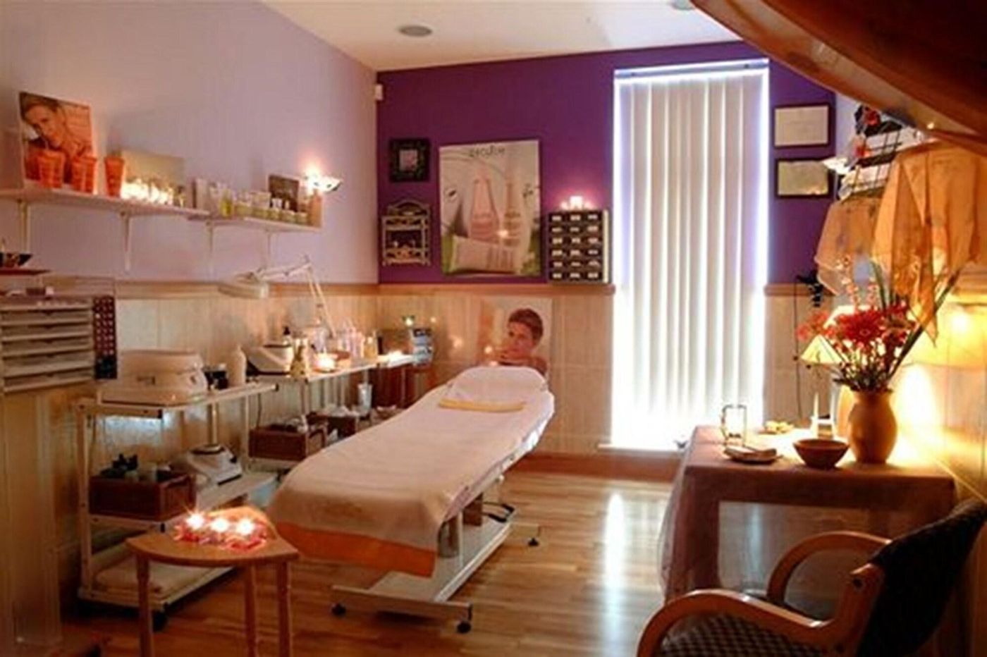 Carrigaline Court - Ireland - CARRIGALINE - Sports and Entertainment - 9