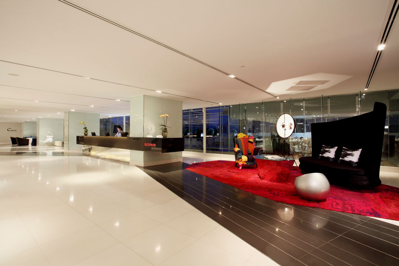 Centara-Watergate-Pavilion-Hotel-Bangkok-Lobby-13