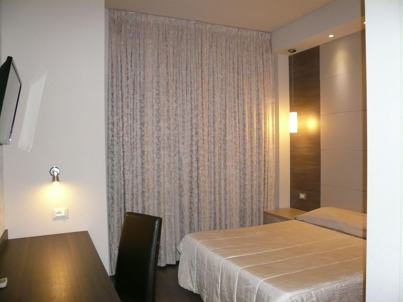 Hotel-Europa-Room-10