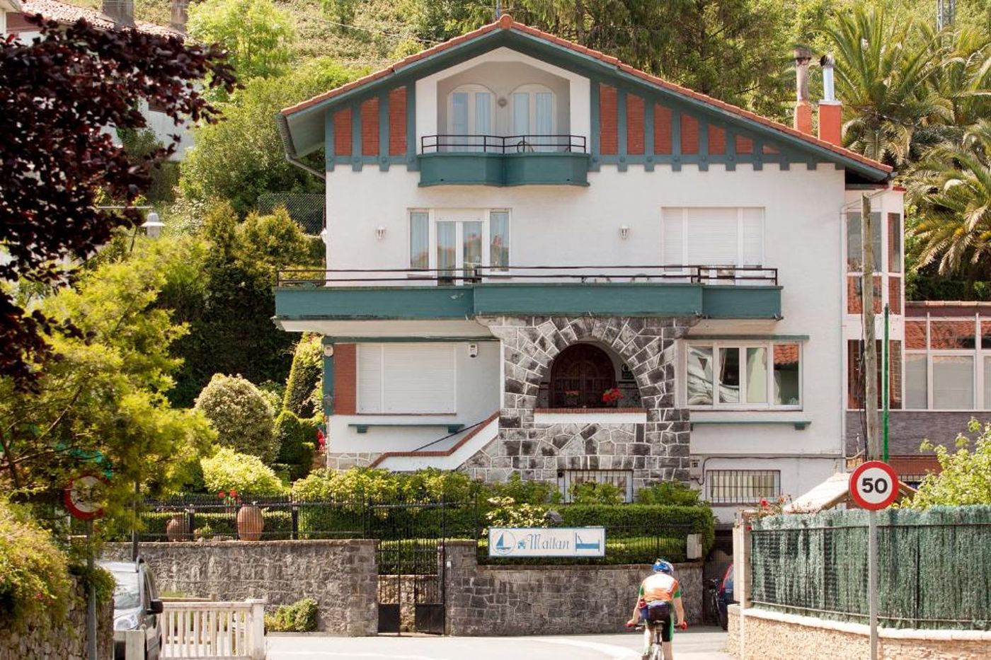 Casa Rural Mailan-Spain-Aia-General view-1