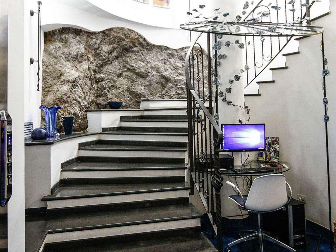 Positano-Art-Hotel-Pasitea-Lobby-46