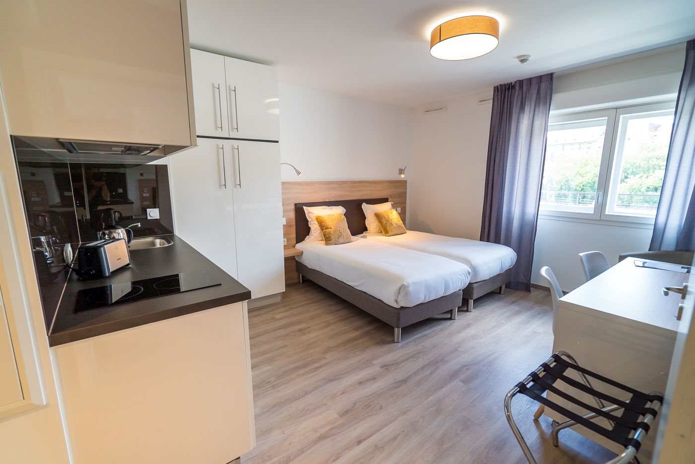 All-Suites-Choisy-Le-Roi-Room-5