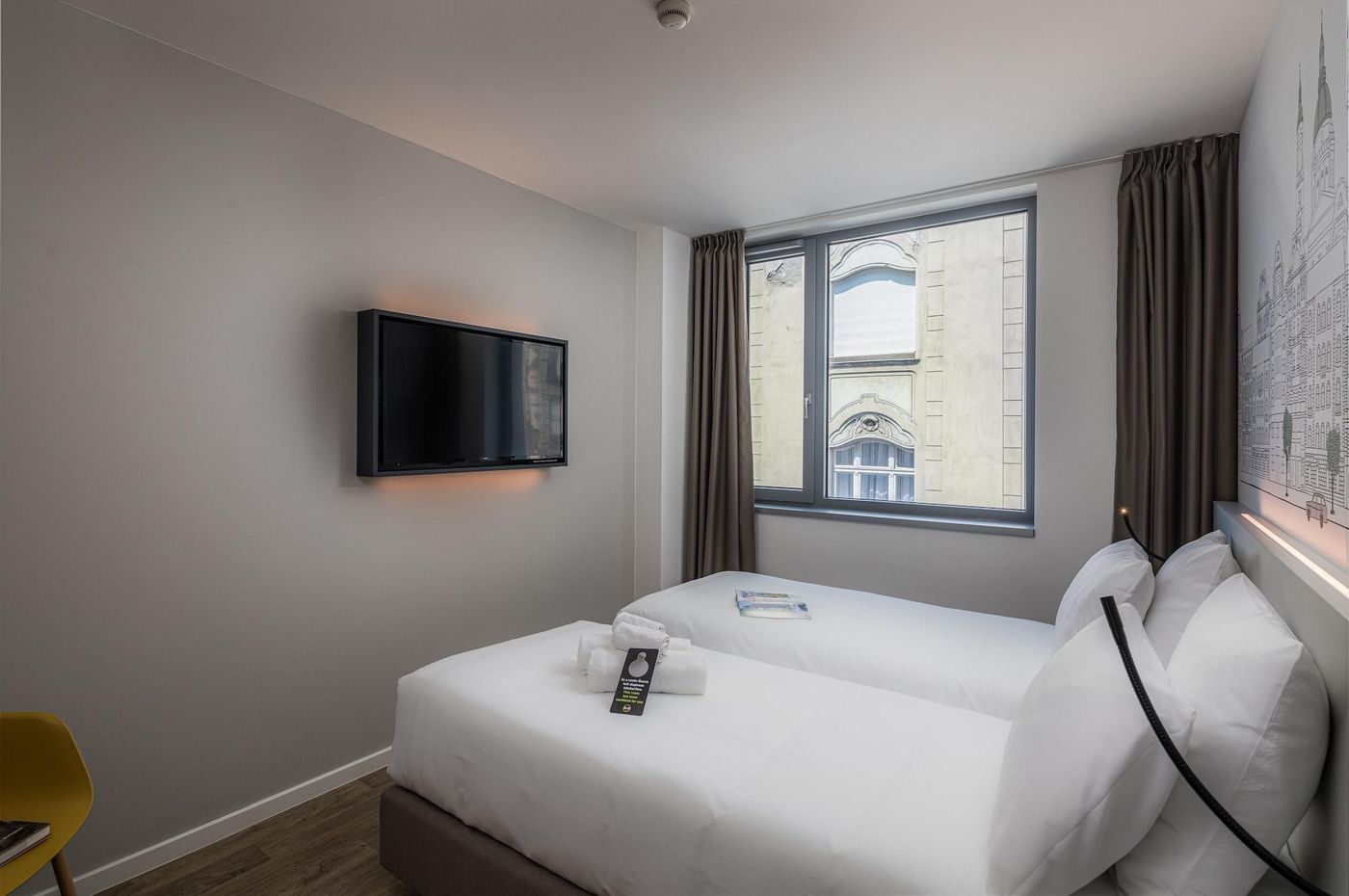 B-B-Hotel-Budapest-City-Room-34
