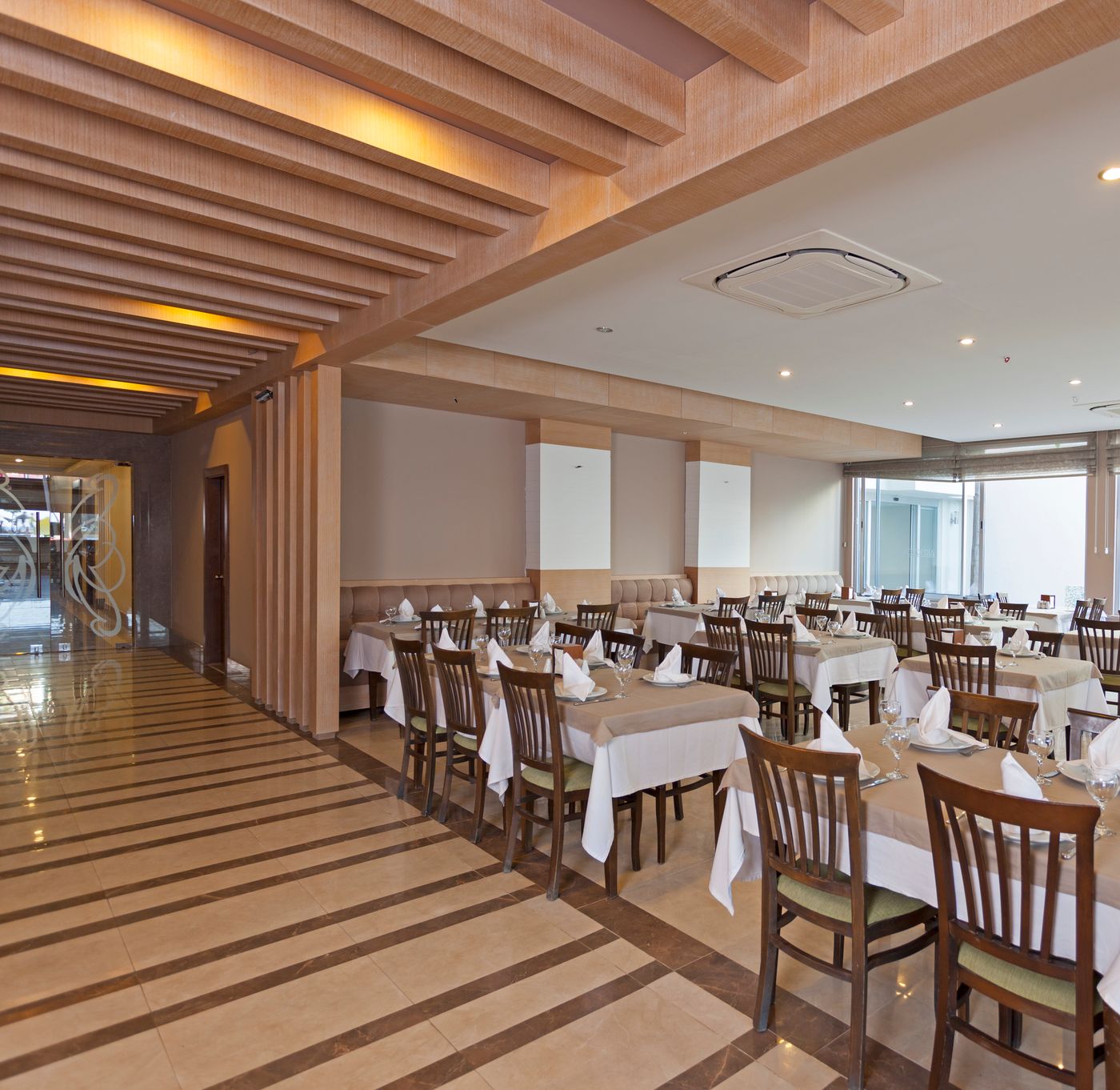 Saray-Beach-Restaurant-29