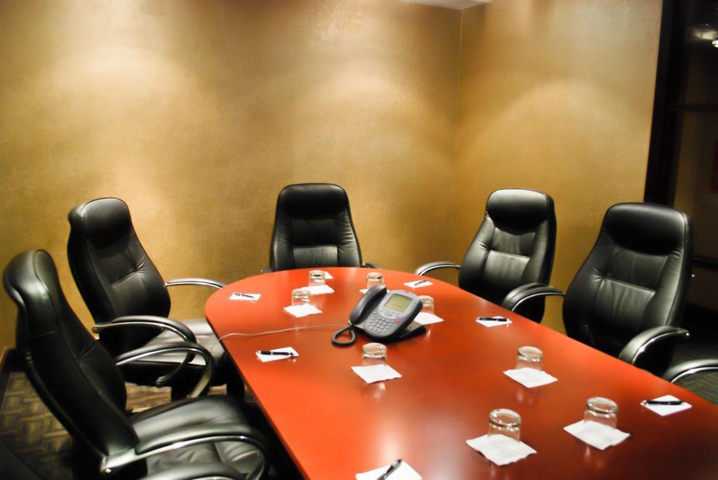 Sandman Signature Hotel Toronto Airport-Canada-TORONTO-General view-7