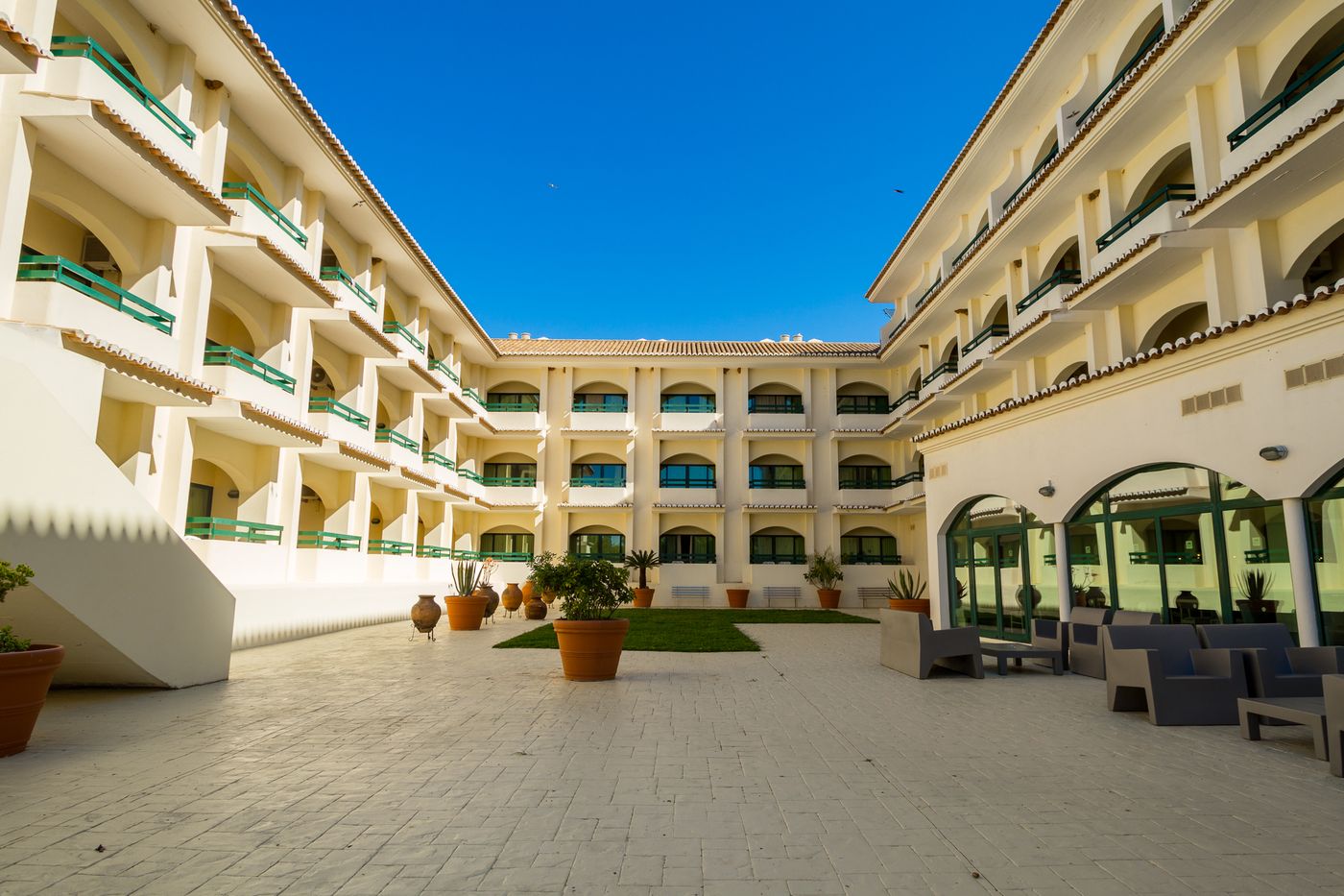 Mirachoro-Carvoeiro-General-view-9