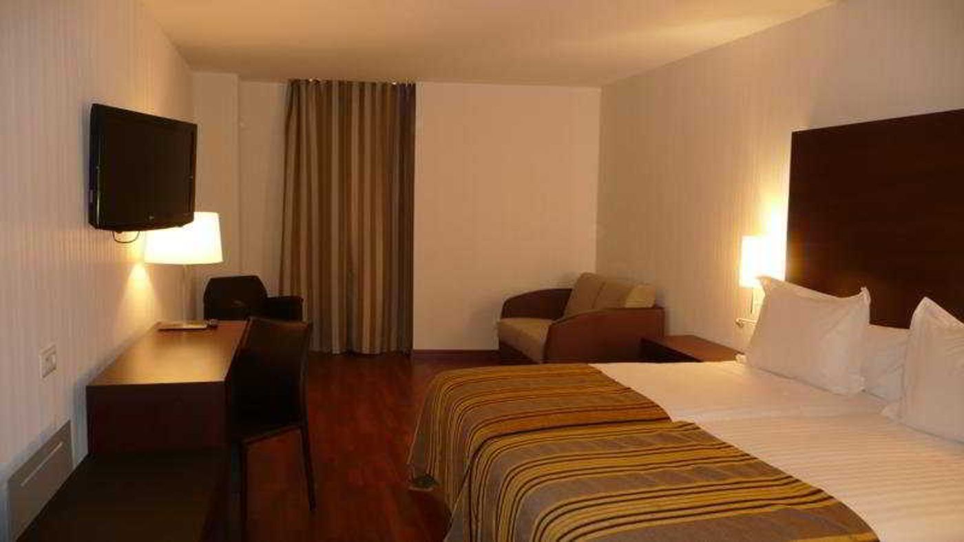 Gran-Ultonia-Room-20