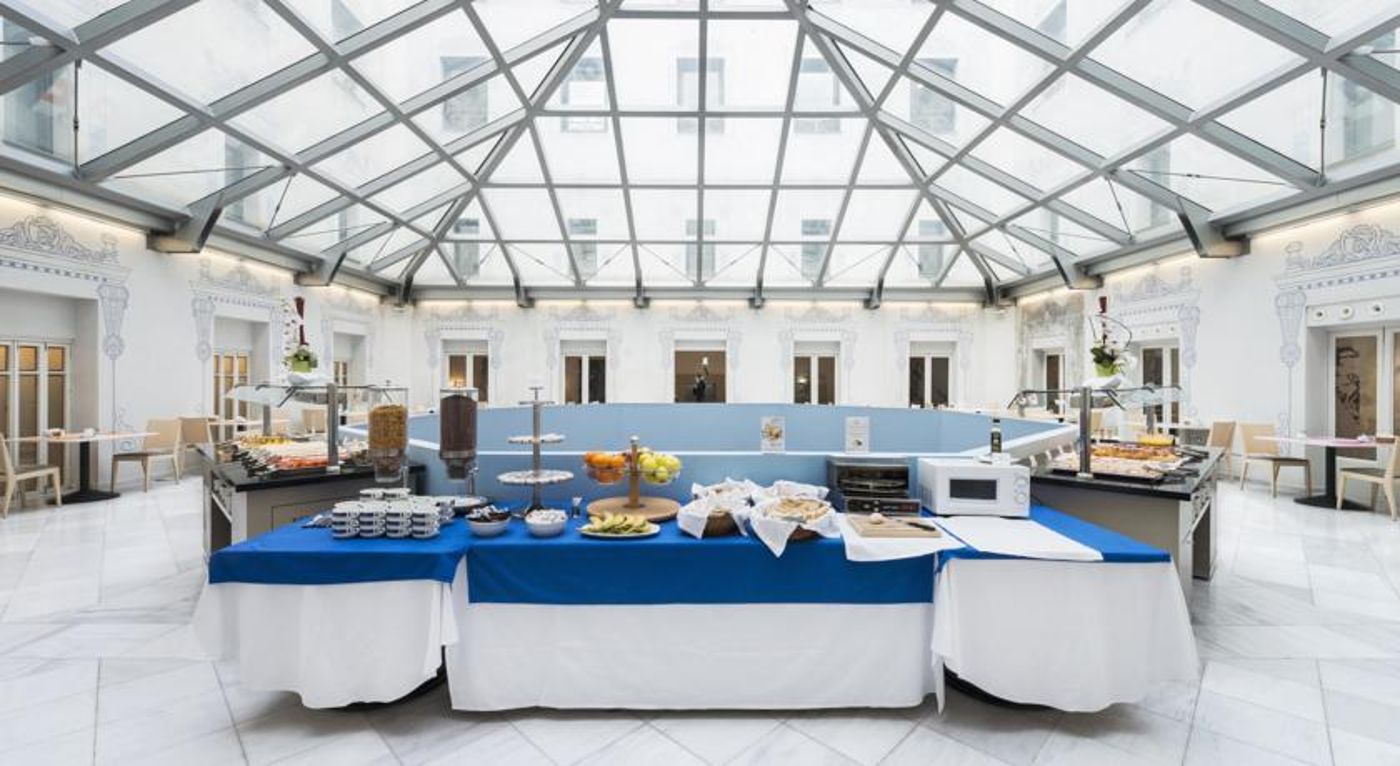 Oriente Atiram Hotel