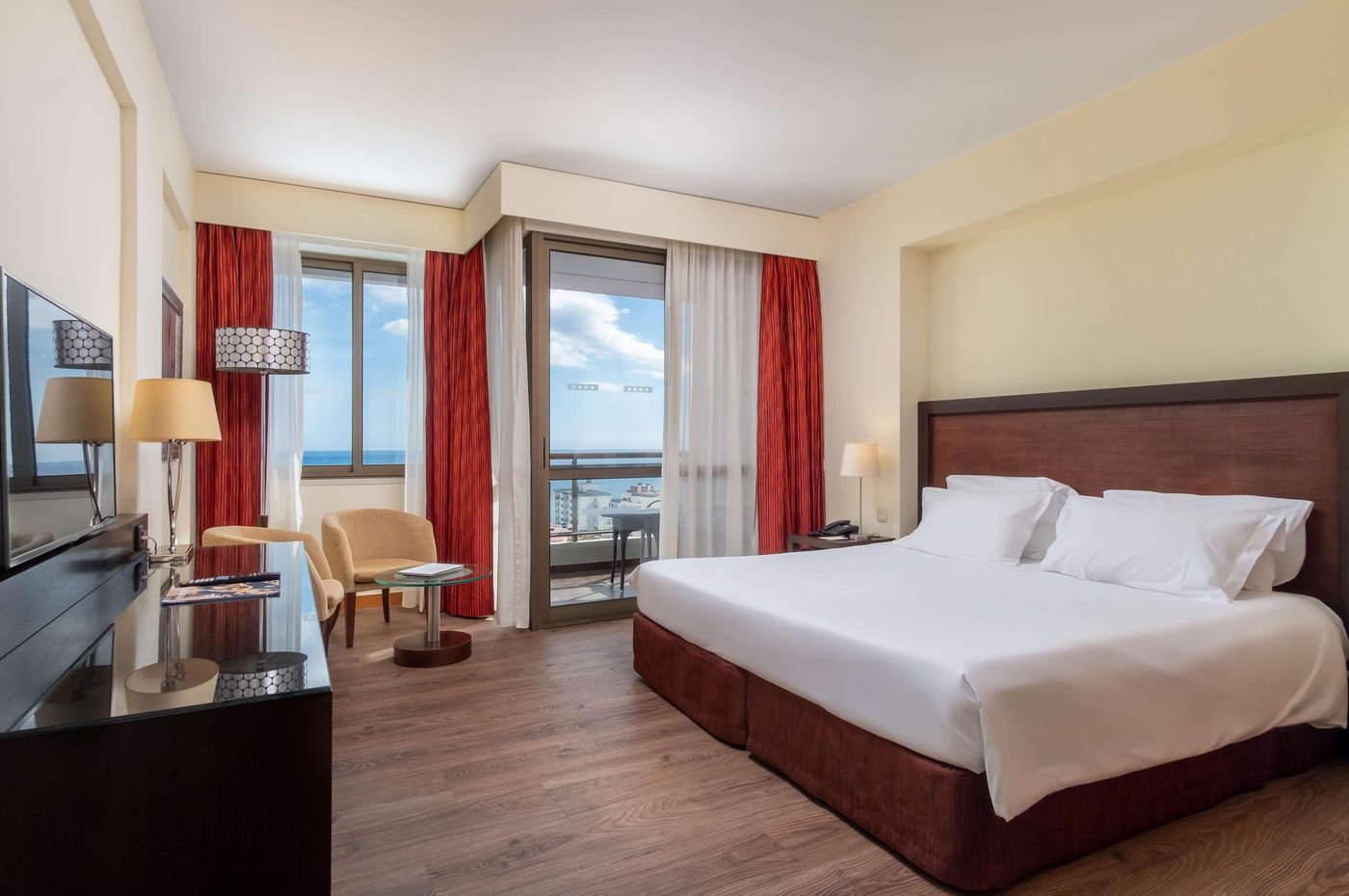 TUI-Blue-Gardens-Adults-Only-Savoy-Signature-Room-15