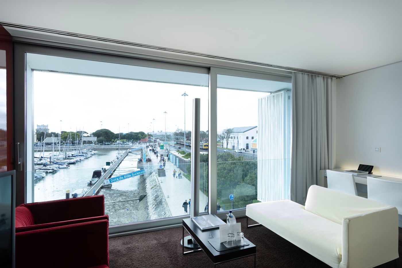 Altis-Belem-Hotel---Spa---Design-Hotels-Room-41