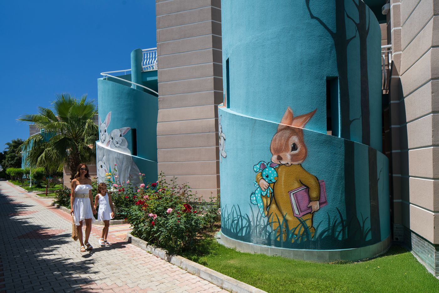 Quatro Famıly Club Dem