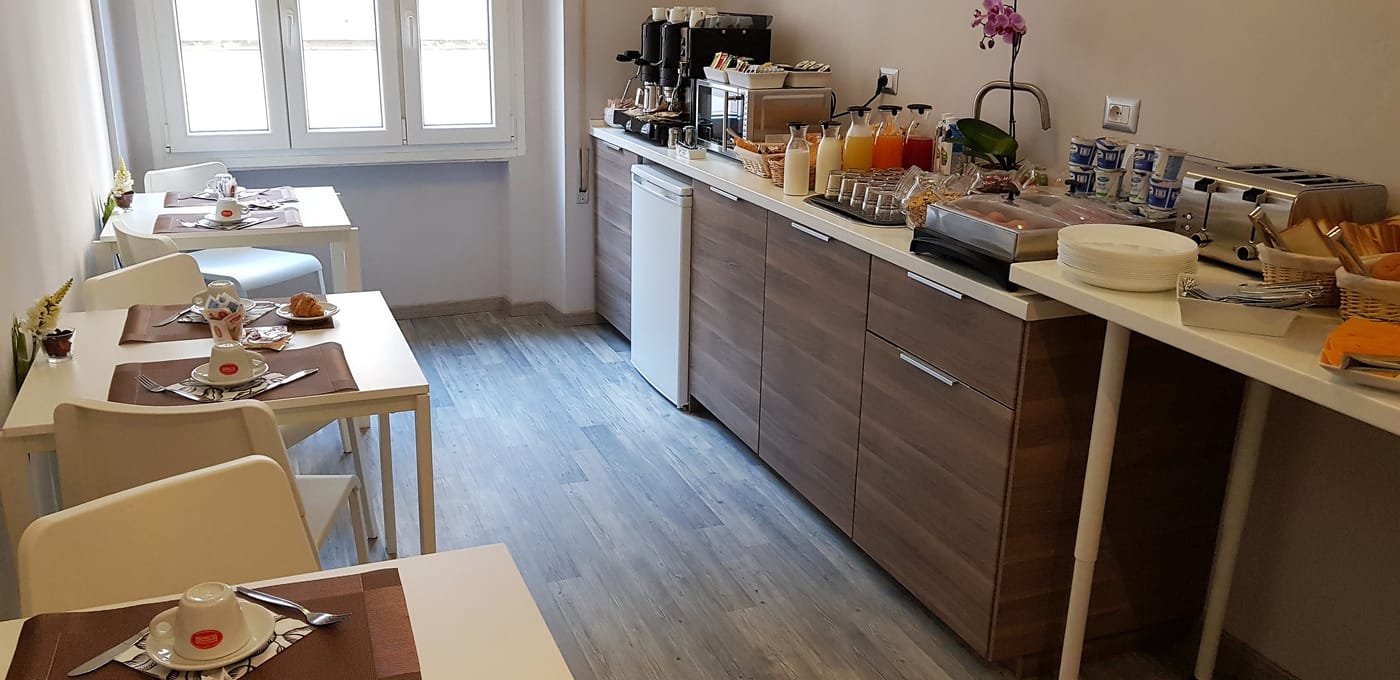 Prima-Guesthouse-Collection-Bar-6