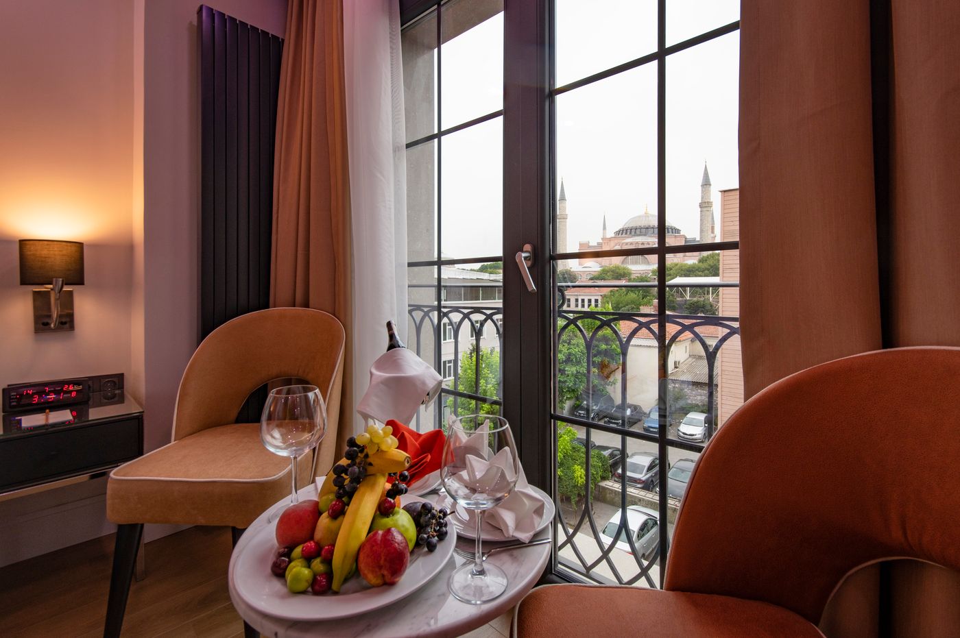 Antusa-Design-Hotel---Spa-Room-4