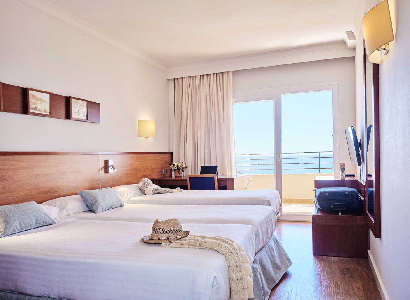 Prestige-Victoria-Room-27