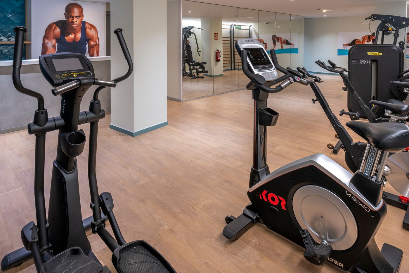 Hotel-Caprici-Sports-and-Entertainment-57