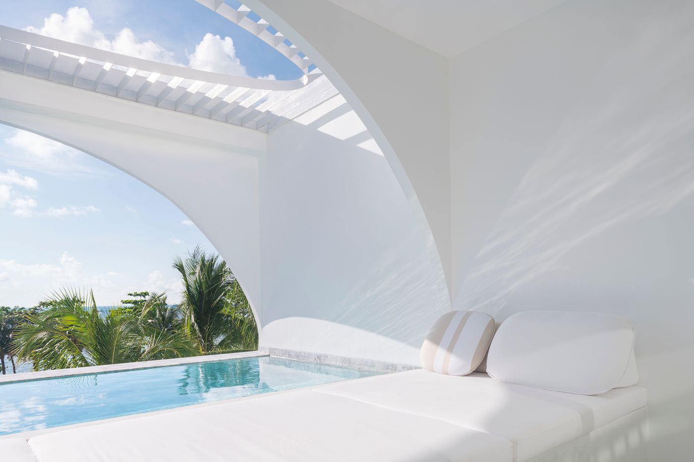 SALA-Samui-Chaweng-Beach-Room-9