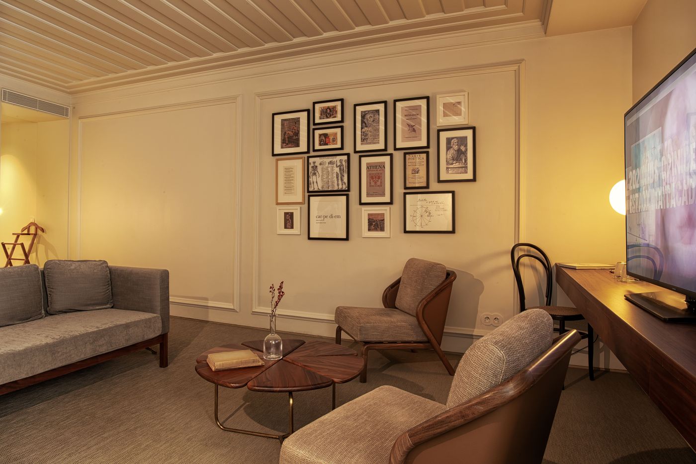 Lisboa-Pessoa-Hotel-Room-13