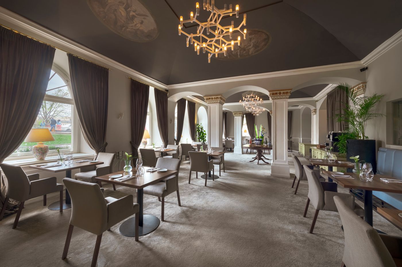 The-Mozart-Prague-Restaurant-15