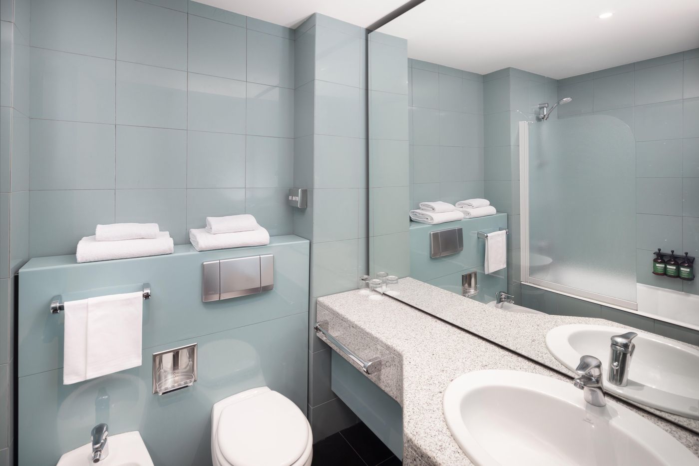 Crowne-Plaza-Milan-Linate-Room-46