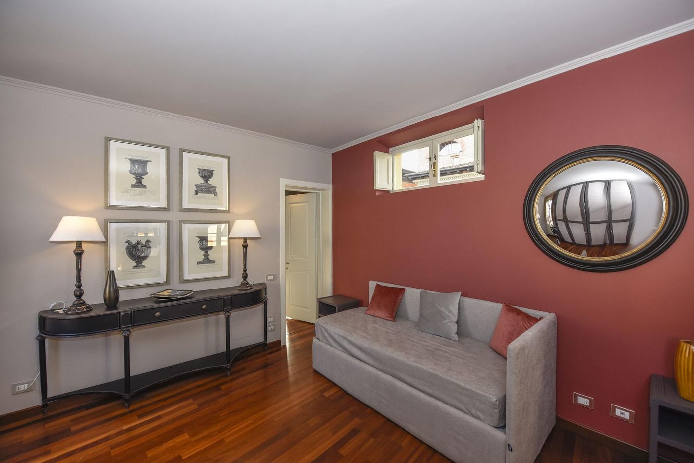 The-Tuscanian-Hotel-Room-24