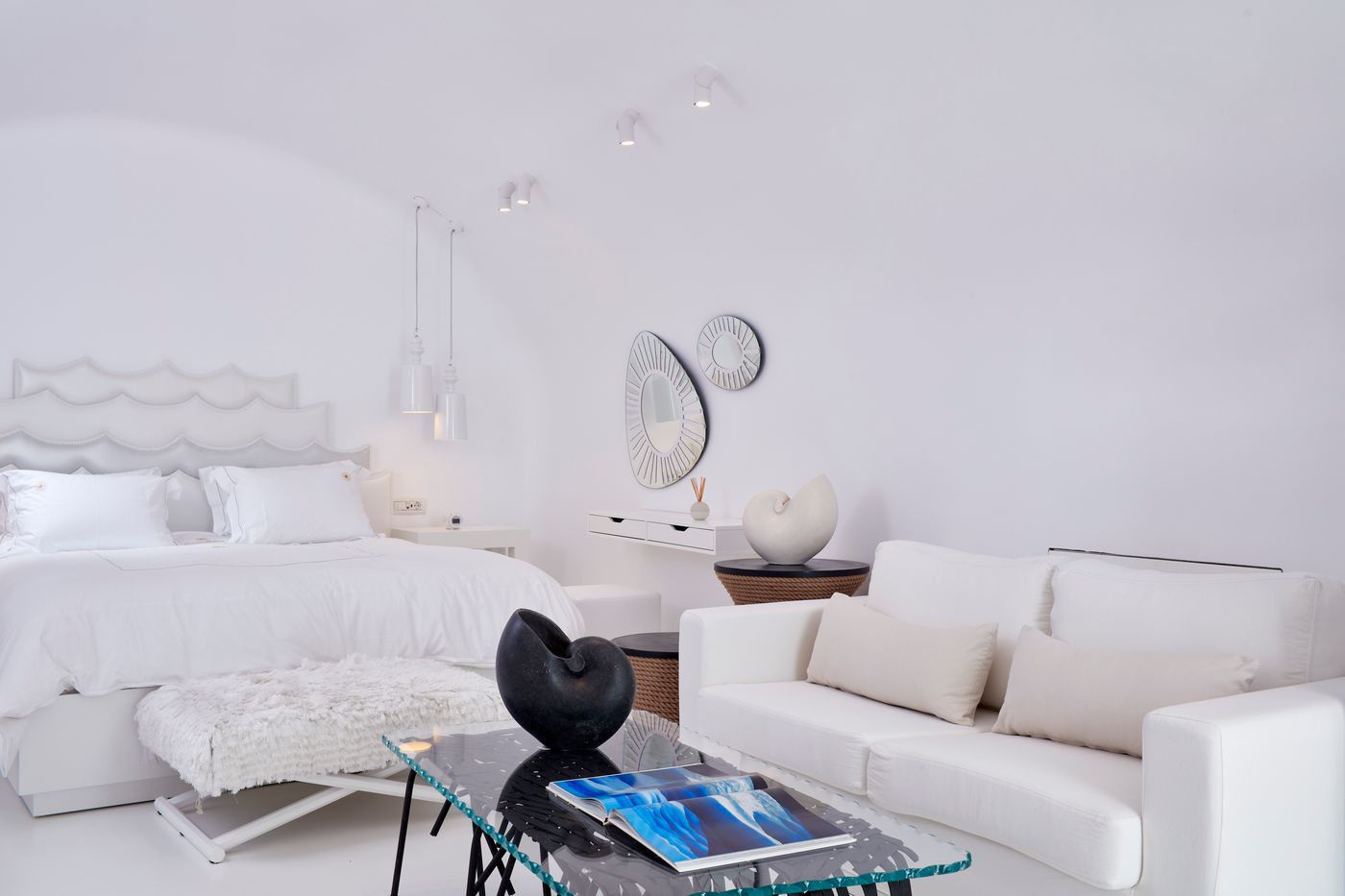 Canaves-Sunday-Room-19