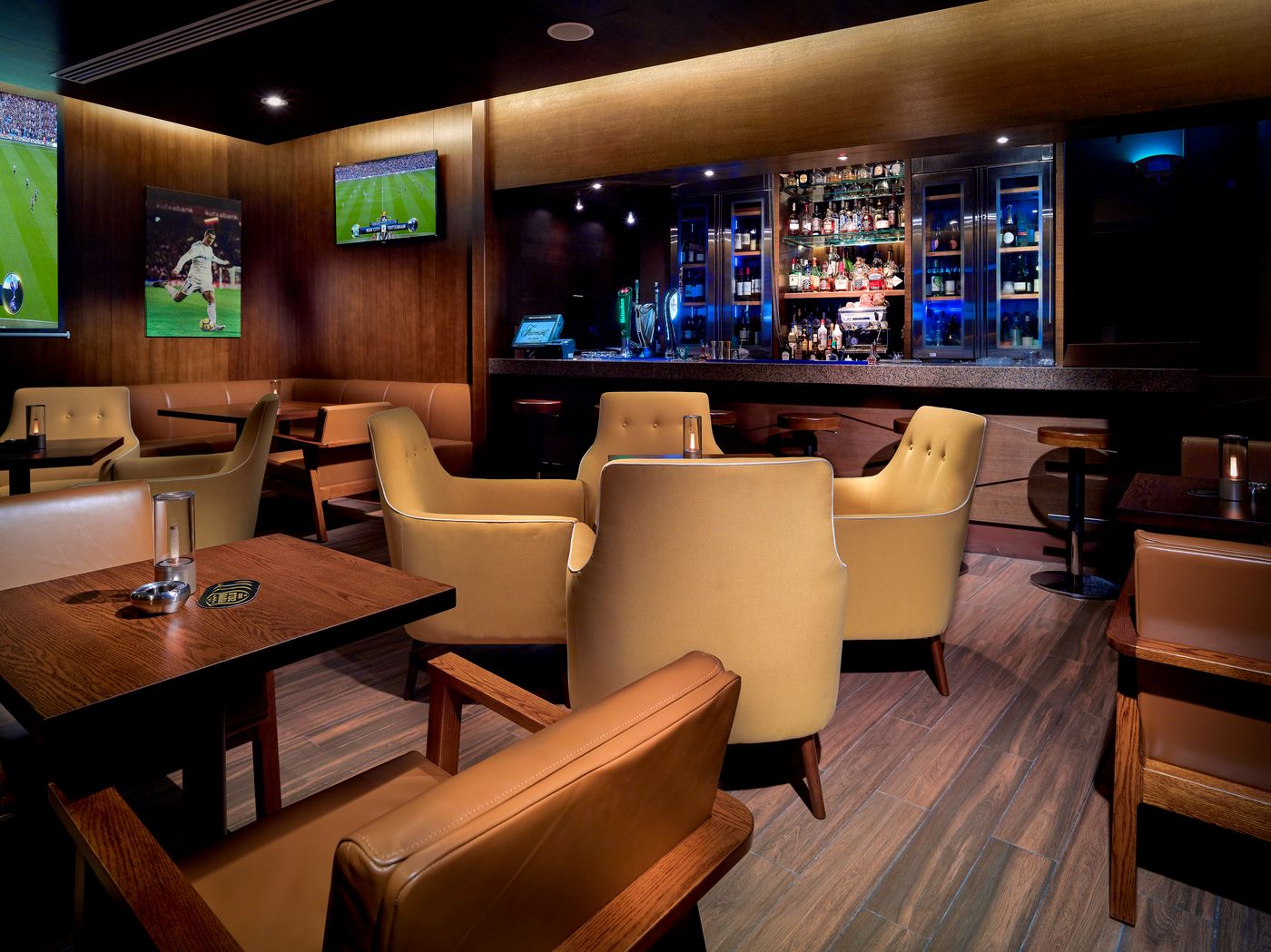 Fairmont-The-Palm-Bar-56