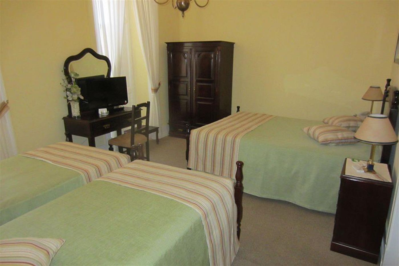 Pensao Londres-Portugal-LISBON -General view-3