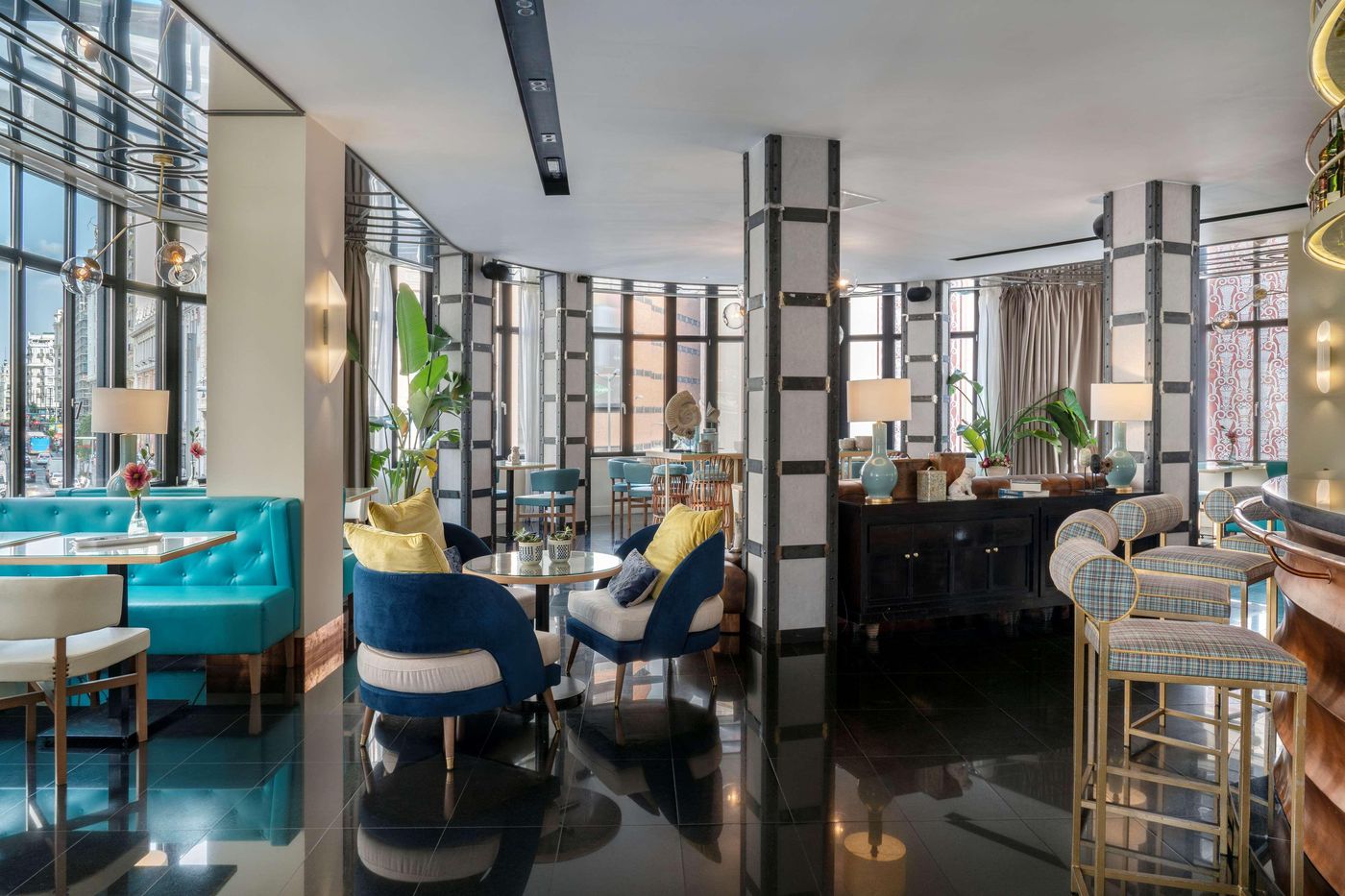 Vincci-Capitol-Bar-19