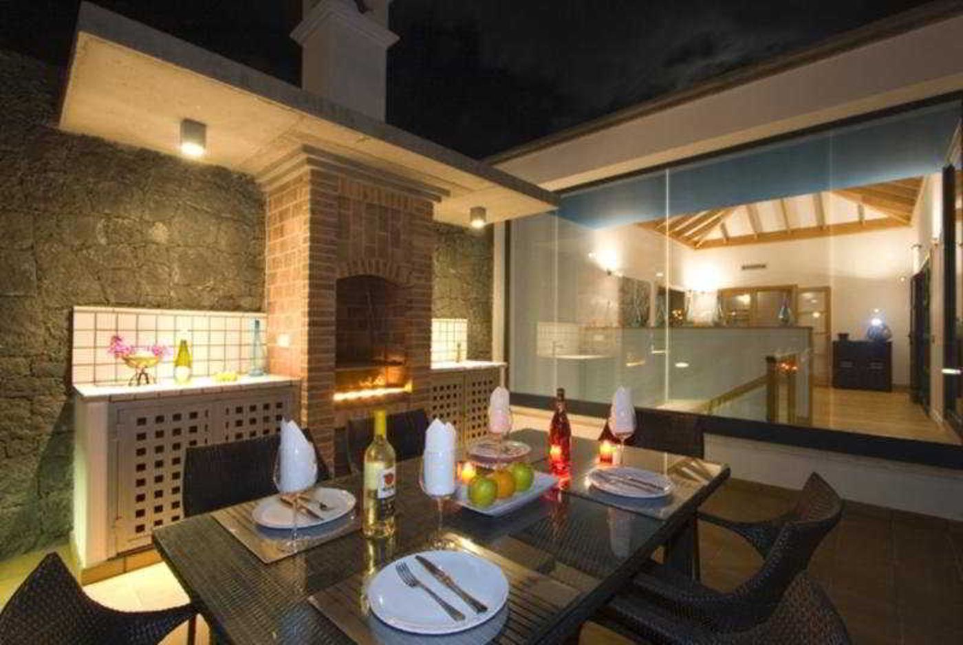 Ereza-Villas-Mamma-Mia-Room-19