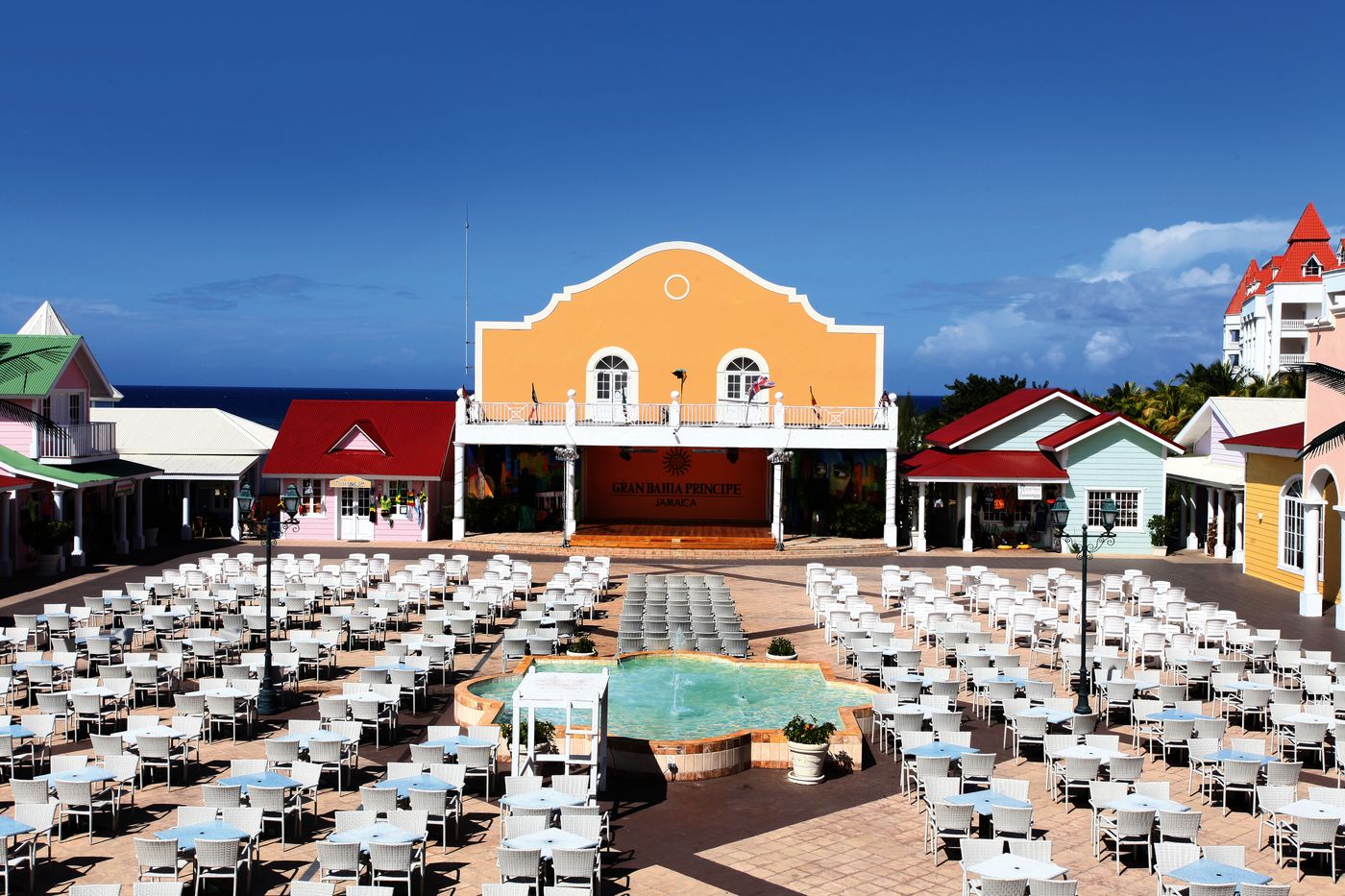 Luxury-Bahia-Principe-Runaway-Bay-All-Inclusive-Adults-Only-Sports-and-Entertainment-20