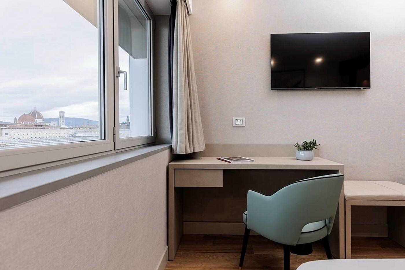 MH-Florence-Hotel---Spa-Room-6