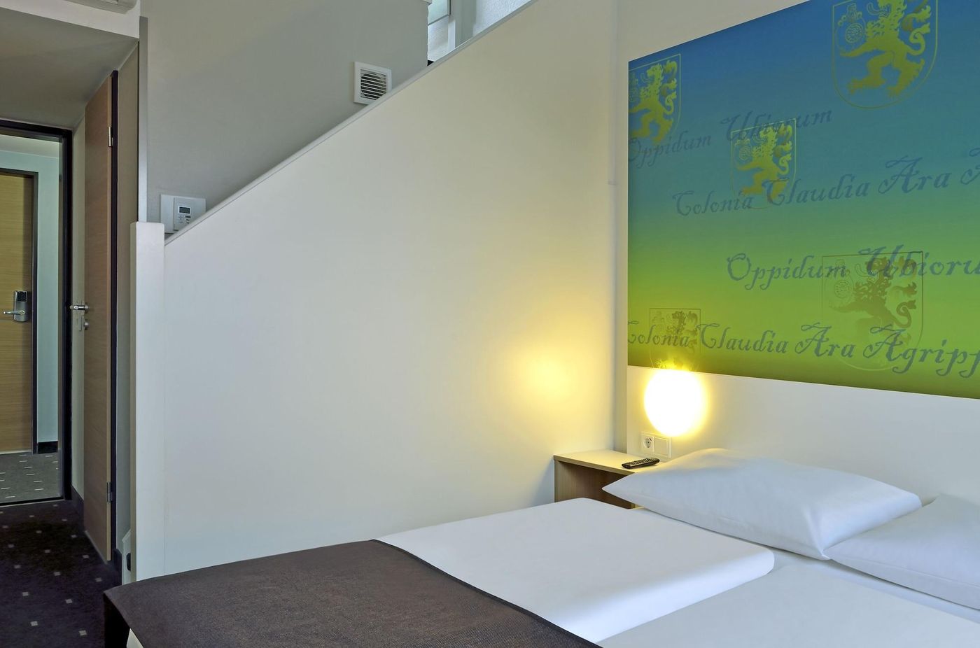 B-b-Hotel-Koln-frechen-Room-42