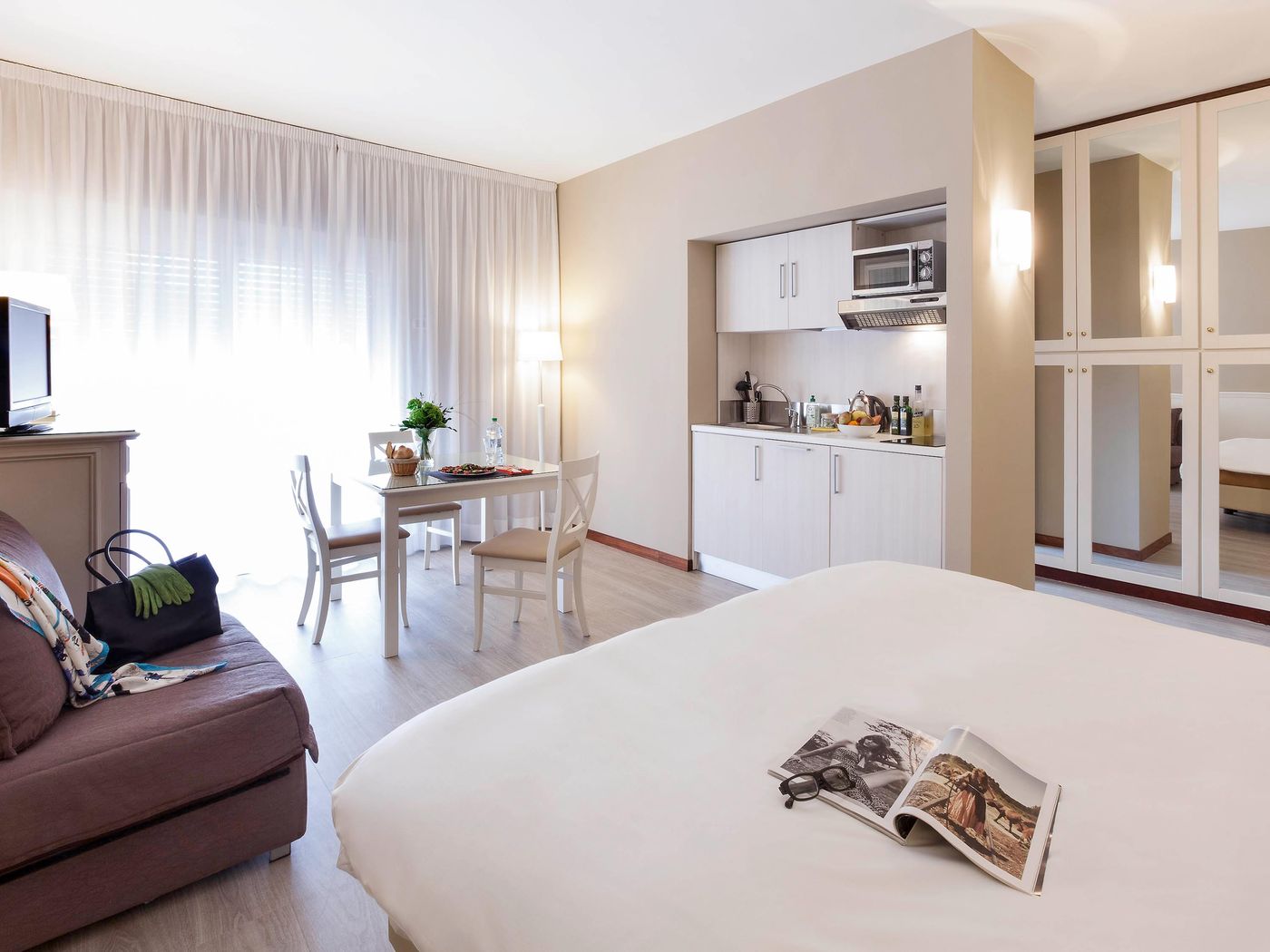 Aparthotel-Adagio-Rome-Vatican-Room-20