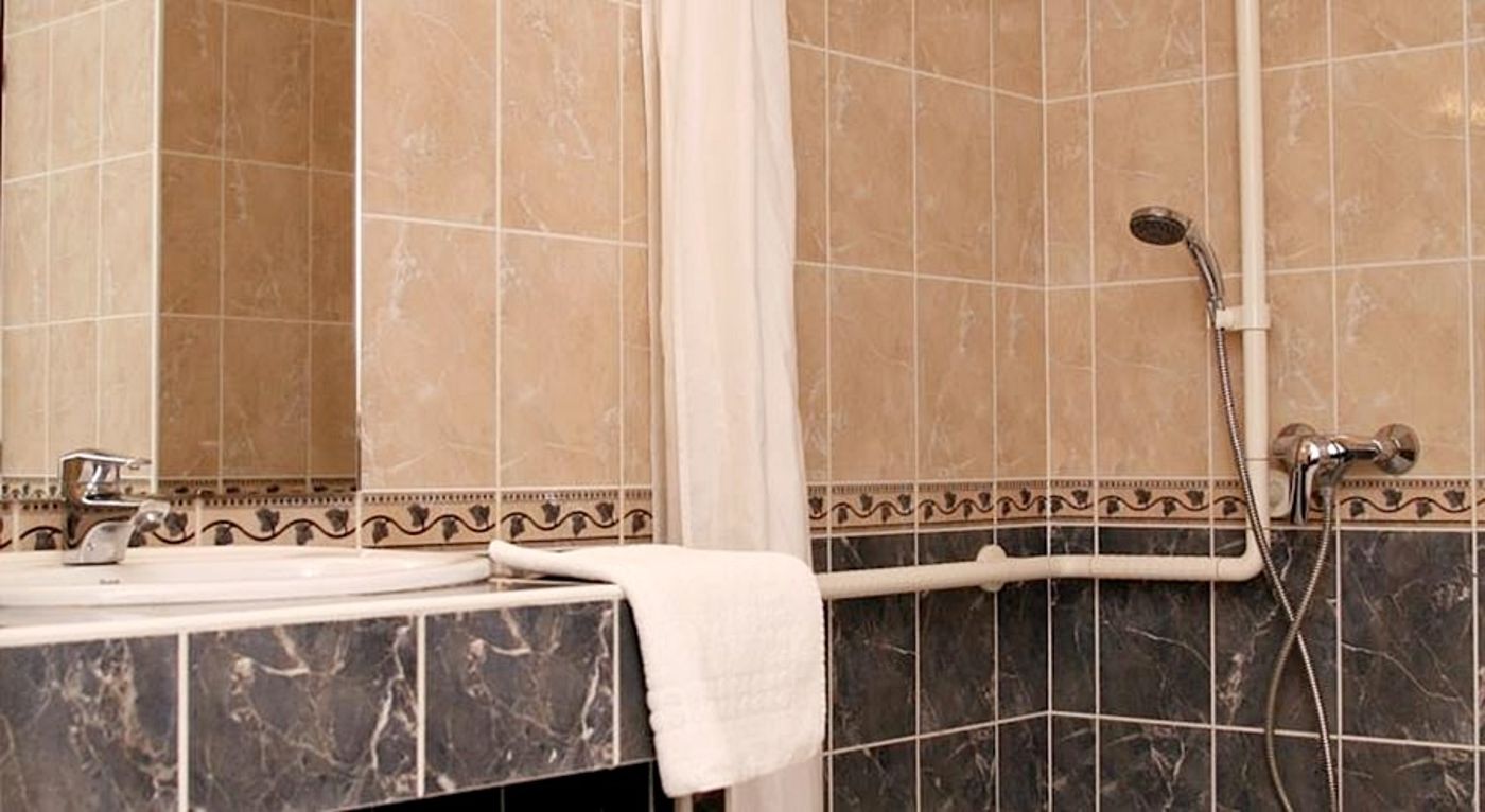 Ariane-France-LOURDES -General view-1