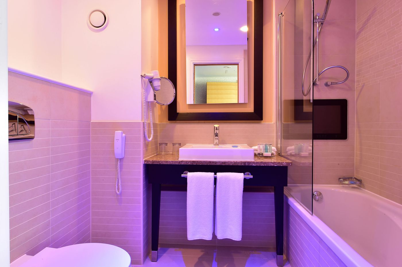 Pestana Chelsea Bridge Hotel & Spa - United Kingdom - LONDON - Room - 8